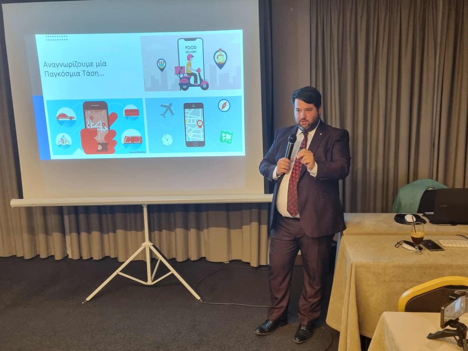 second photo in gallery